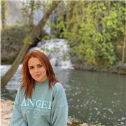 Soy una chica de 22 años, me encanta la filosofía y tengo una metodología de estudio para aprender muy sencilla y funciona realmente.
También puedo dar clases de matemáticas, lengua, historia, economía